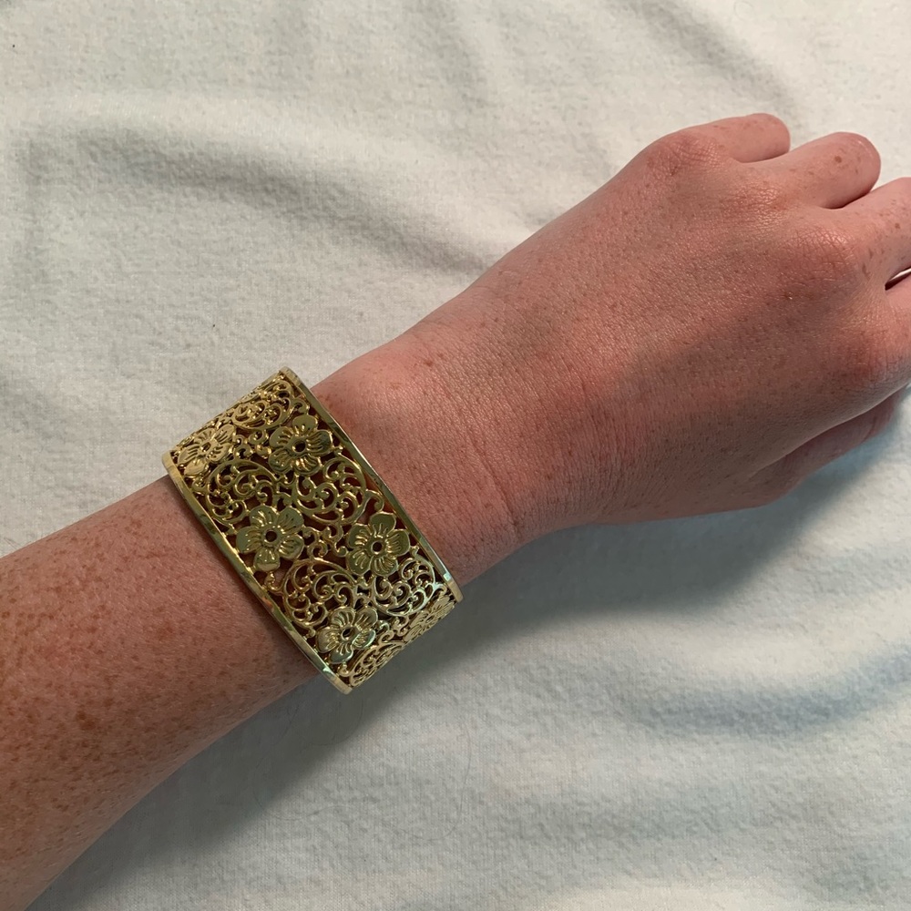 Gold cuff